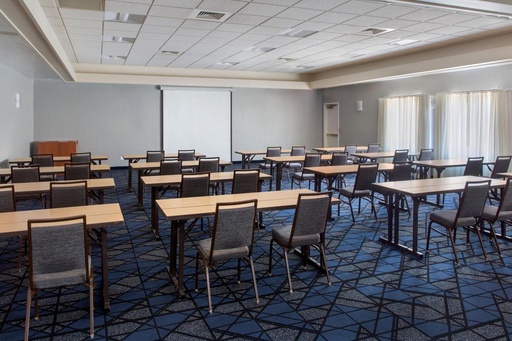 Courtyard By Marriott New Haven Orange Otel Dış mekan fotoğraf