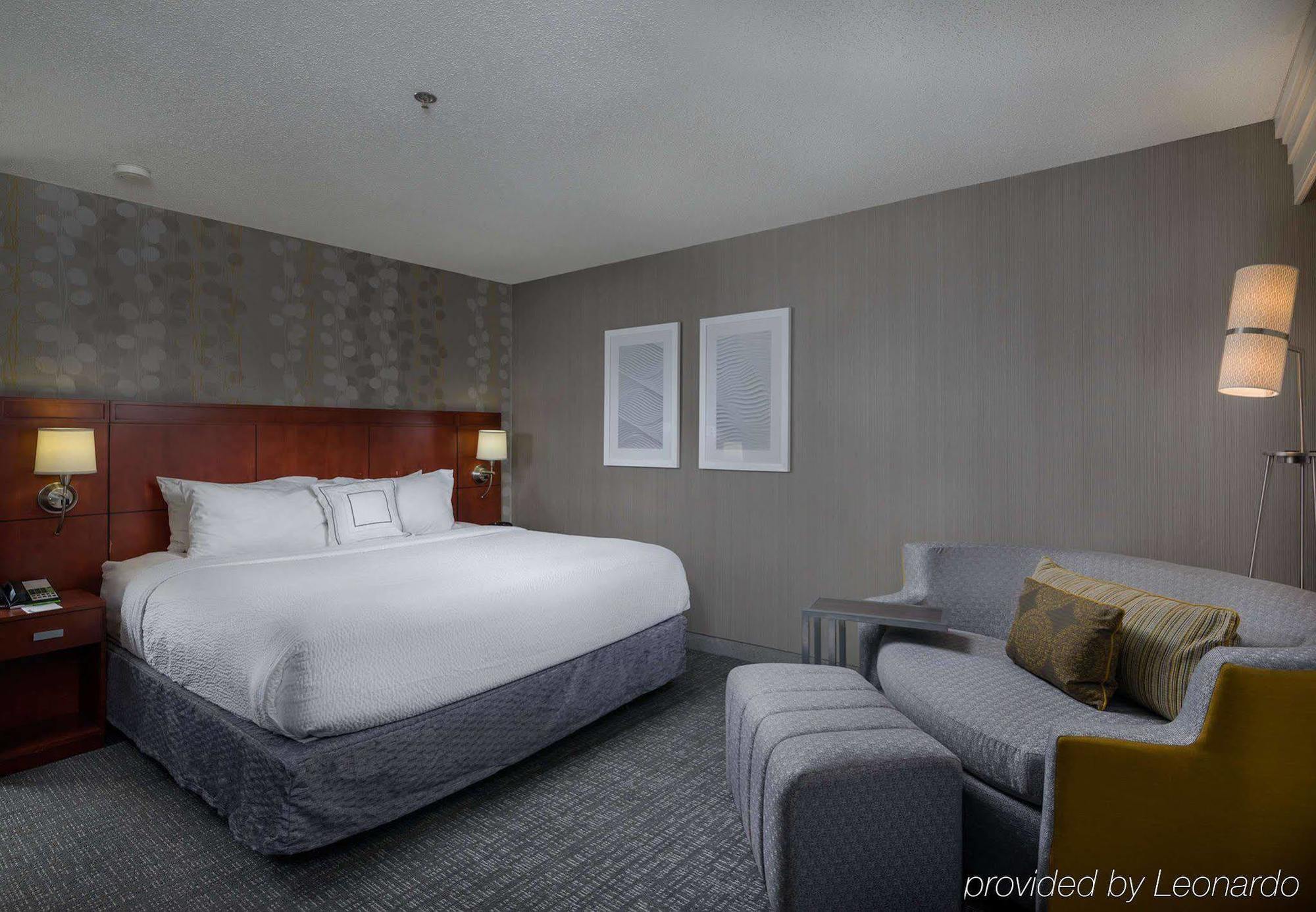 Courtyard By Marriott New Haven Orange Otel Dış mekan fotoğraf